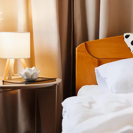 アパート Harmonic Nest 3min To Republic Square Renovated ベオグラード