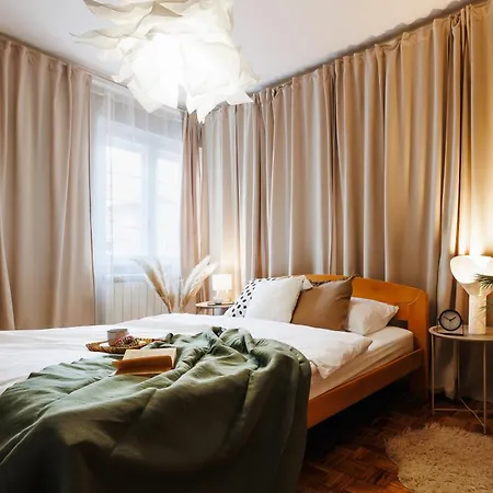 Appartamento Harmonic Nest 3min To Republic Square Renovated *