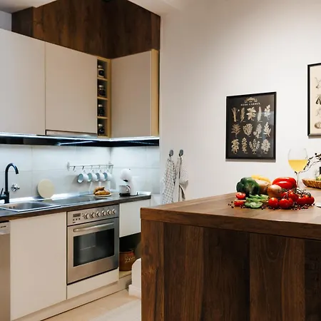 Appartement Harmonic Nest 3min To Republic Square Renovated